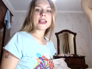 webcam couple ellie_mcqueen live cam image #2700880