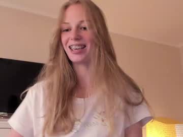 webcam girl magic_couple13 live cam image #12529197