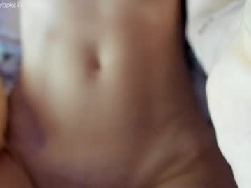 webcam girl oksanafedorova live cam image #6419008