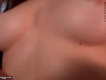 webcam girl myliss live cam image #10796640