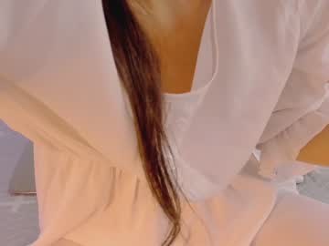 webcam girl little_effy18 live cam image #8188783