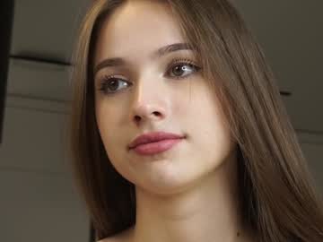 webcam girl hecola live cam image #10534508