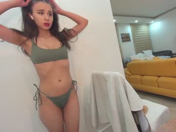 webcam girl ehotlovea live cam image #4032749
