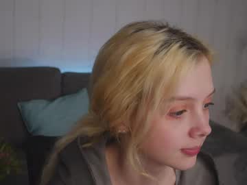 webcam girl little_anitta live cam image #12861426