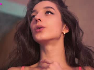 webcam girl angels_kiss live cam image #4777633