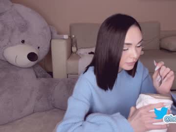webcam girl hollyextra live cam image #366534