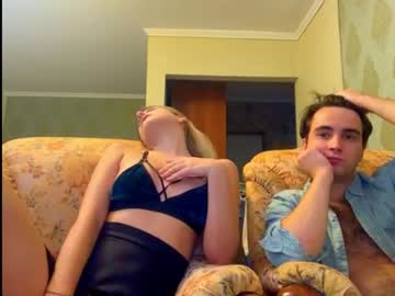 webcam couple cutecouplealwayshungry live cam image #204239
