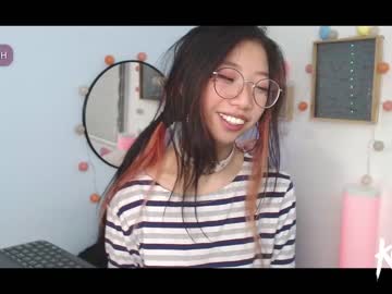 webcam girl kanna_hh live cam image #2921653