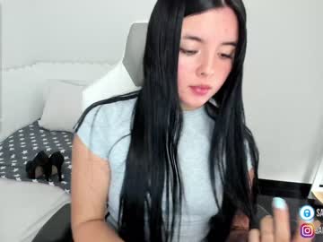 webcam girl pavlovacoluccii_ live cam image #3419671