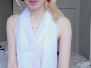 webcam girl gin_yoon live cam image #10437057