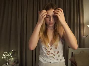 webcam girl odelindacrenshaw live cam image #11219172