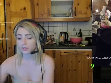 webcam girl kimilee22 live cam image #2473206
