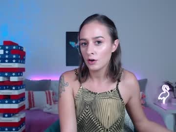 webcam girl holihurricane live cam image #2628850