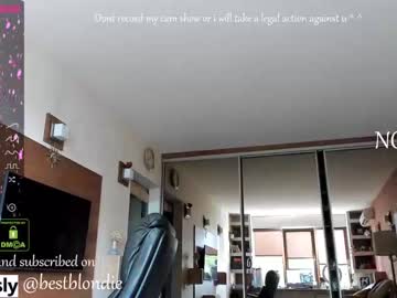 webcam girl bestblondiiecb live cam image #3244001