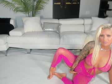 webcam girl blonde_riderxxx live cam image #12010632