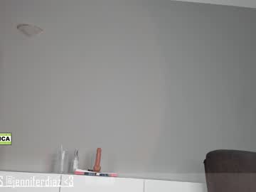 webcam girl therealbonnieclydex live cam image #4052604