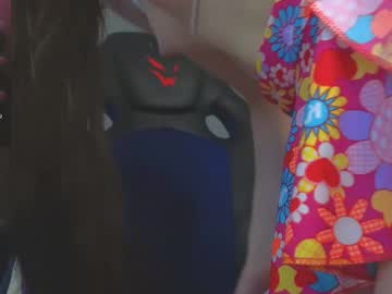 webcam girl loretta__roze live cam image #11608708