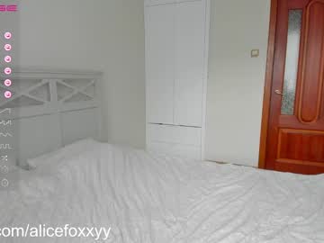webcam girl oh_honey_ live cam image #6787335