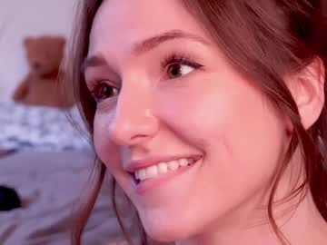 webcam girl innocentprovenguilty live cam image #8399514