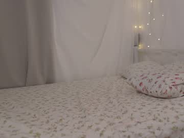 webcam girl my_mia_ live cam image #9409734
