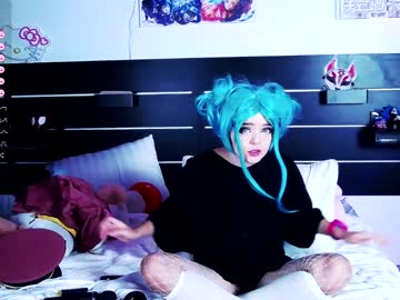 webcam girl madnessalise live cam image #6868947