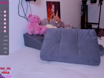 webcam girl misss_vikki live cam image #3611949