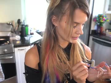 webcam girl phoenix_taylor live cam image #2837872