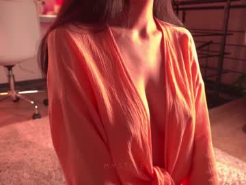 webcam girl mystikei live cam image #4219311