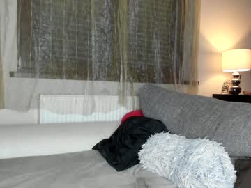 webcam girl pbsteve live cam image #3217762