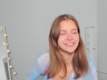 webcam girl eli_sun live cam image #3408627