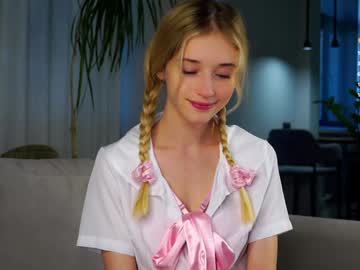 webcam girl taitehambelton live cam image #10691394