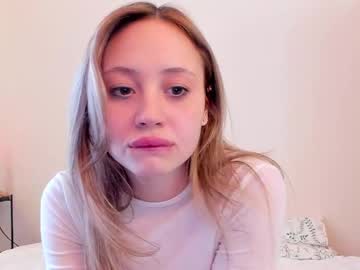 webcam girl atmospherra live cam image #11611524