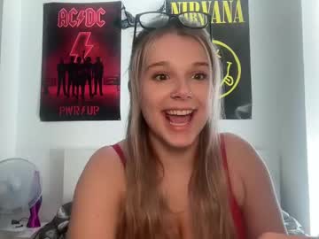 webcam girl jessicapearsons live cam image #13025889