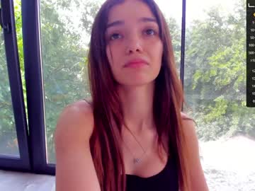 webcam girl sassyt33n live cam image #2592776