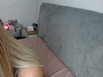 webcam girl a_luscious_faith live cam image #1215170