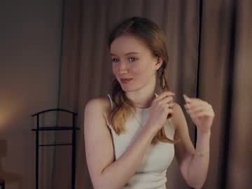 webcam girl rowenacroyle live cam image #11842566
