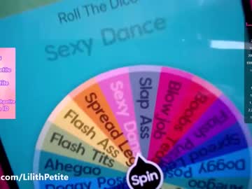 webcam girl lilith_petite live cam image #2509065