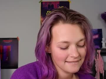 webcam girl new_purple live cam image #12155510