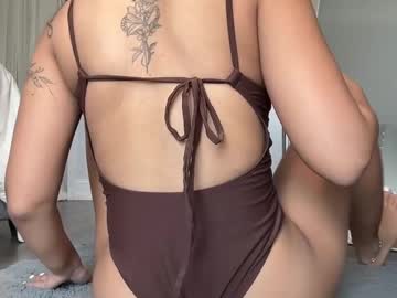 webcam girl gigglygianni live cam image #12537447