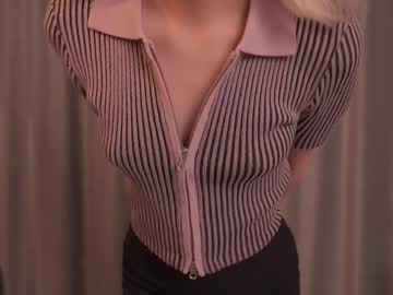 webcam girl wanda_woman live cam image #10702627