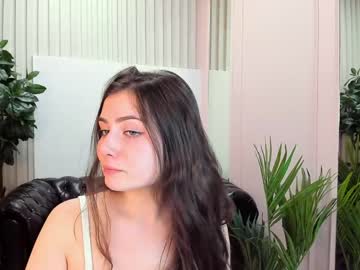 webcam girl cutie_pearl live cam image #4260201