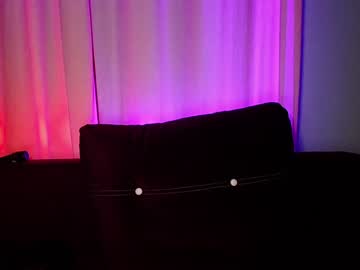 webcam girl selly_madelline live cam image #2982120