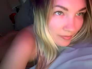webcam girl x_dreamgirl_x live cam image #9989560