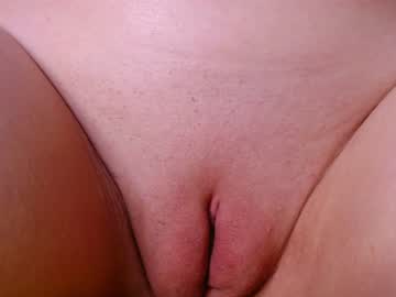 webcam girl issa_bella_rich live cam image #1157041