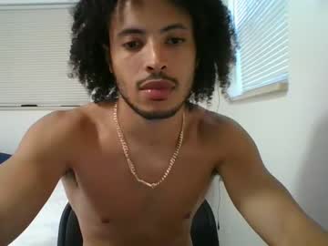 webcam man zephyrhill619 live cam image #9050727