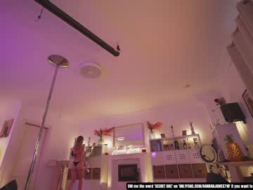 webcam girl hannahjames710 live cam image #6534736