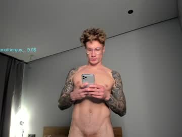 webcam man anotherguyonyourscreen live cam image #1551005