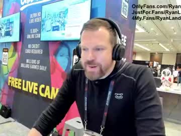 webcam man ryanlanders live cam image #4674486