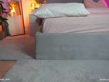 webcam girl emma_land live cam image #7721256