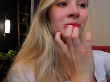 webcam girl milablush live cam image #7351867